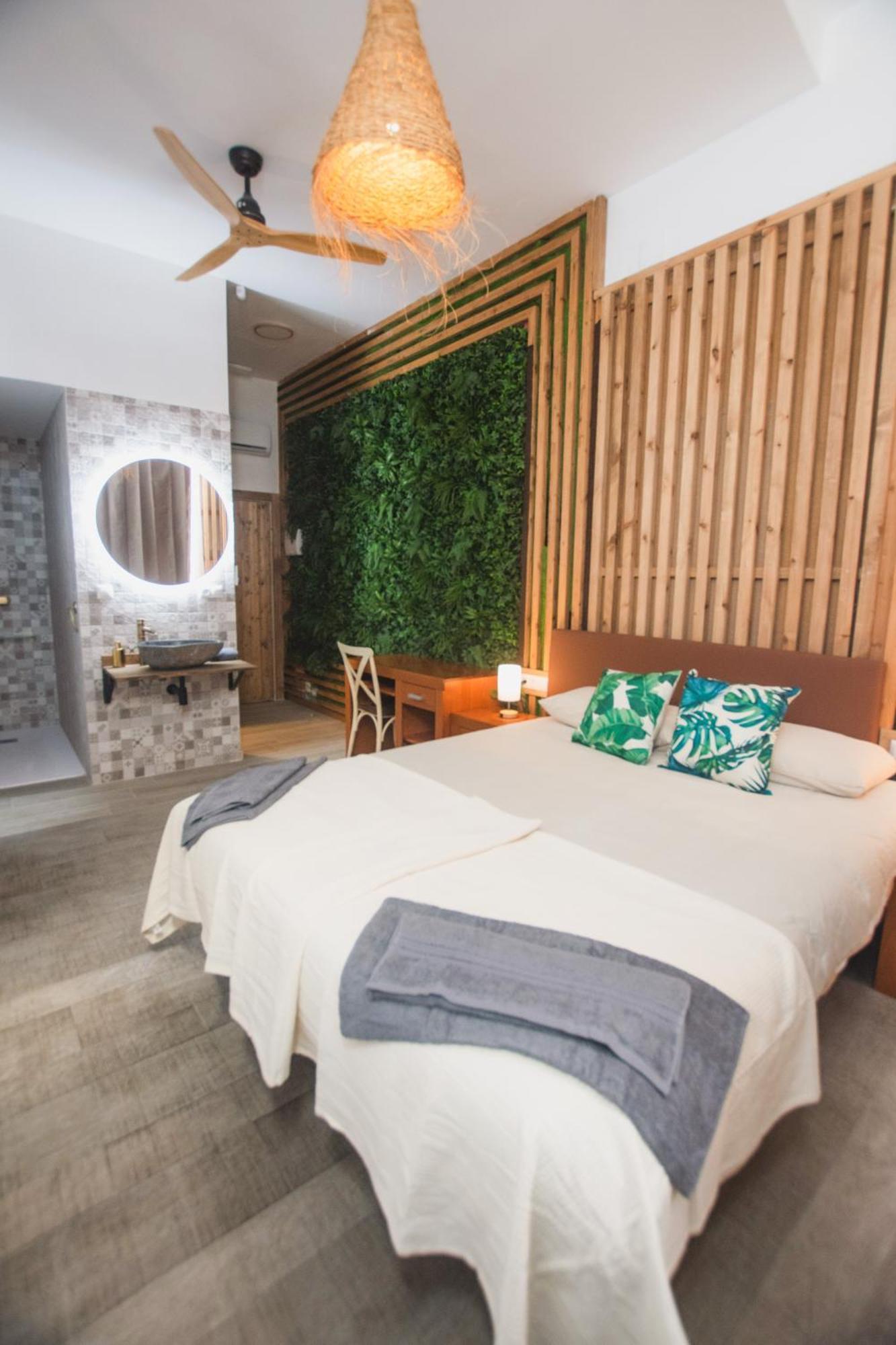 Banana Beach Patacona Rooms 阿尔博拉亚 外观 照片
