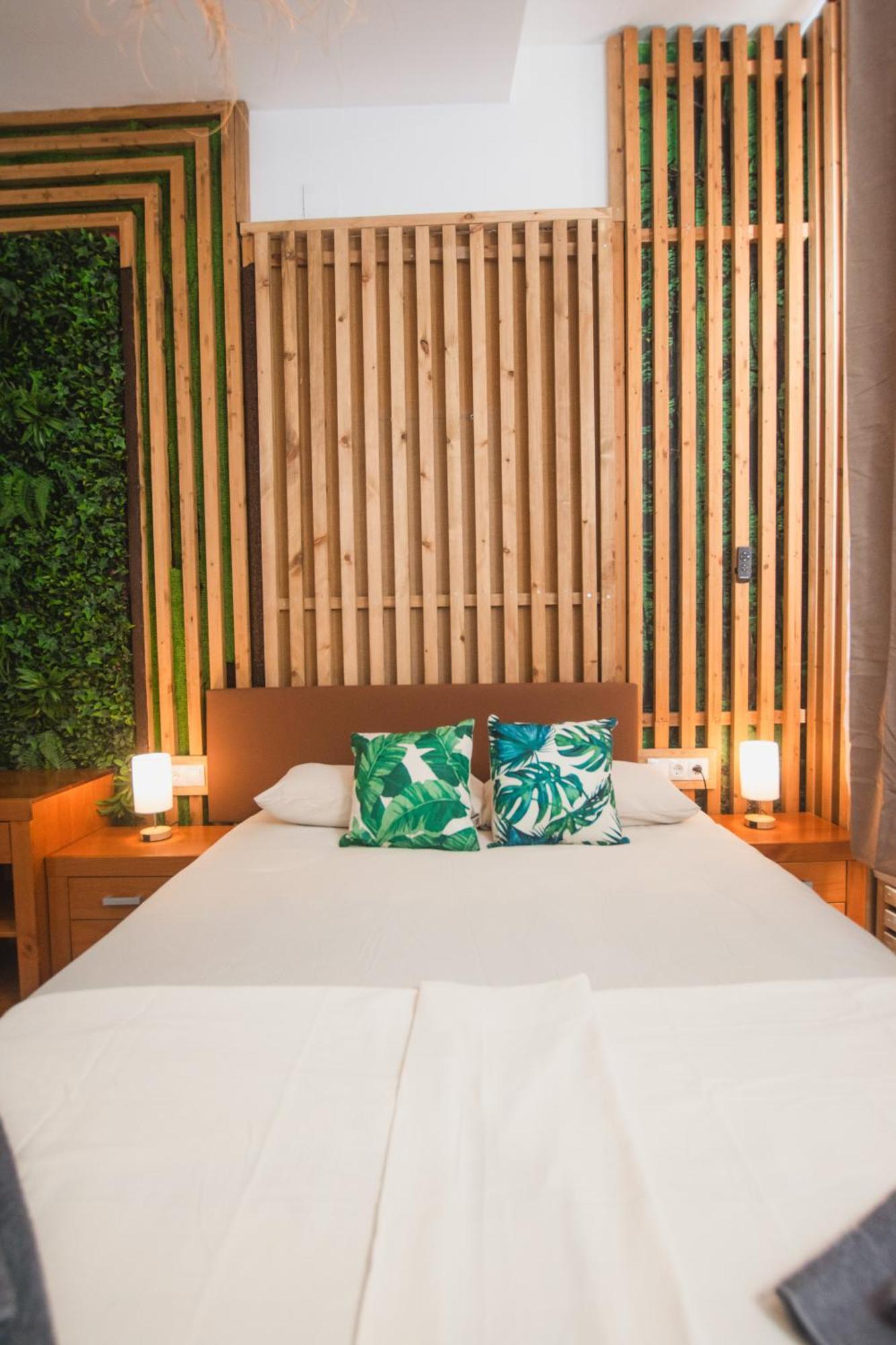 Banana Beach Patacona Rooms 阿尔博拉亚 外观 照片