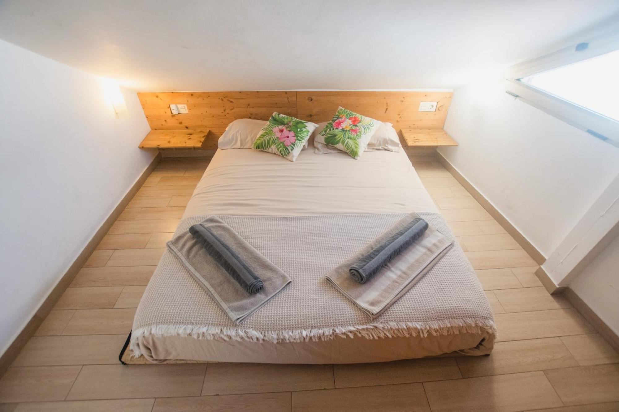 Banana Beach Patacona Rooms 阿尔博拉亚 外观 照片